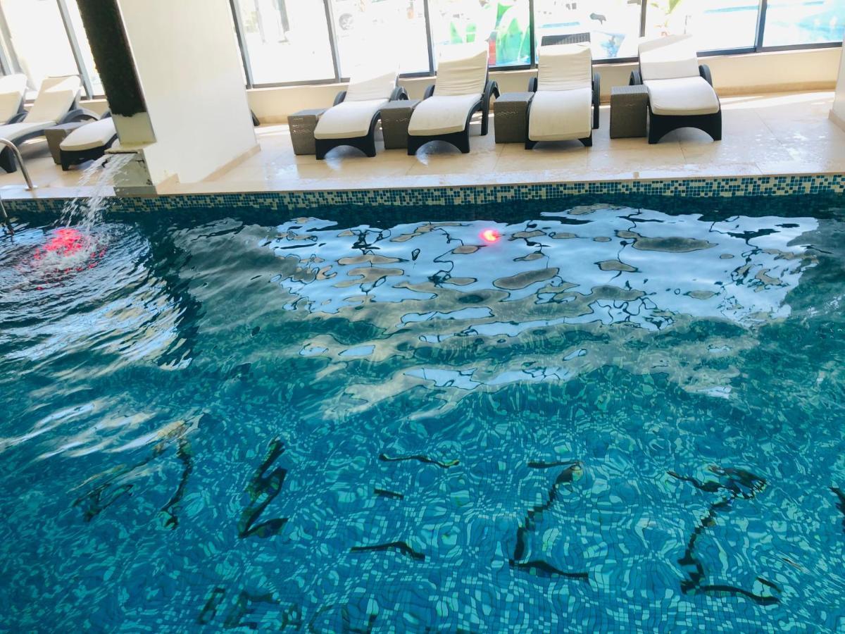 North Spa&Pools Alezzibeach Navodari Bagian luar foto